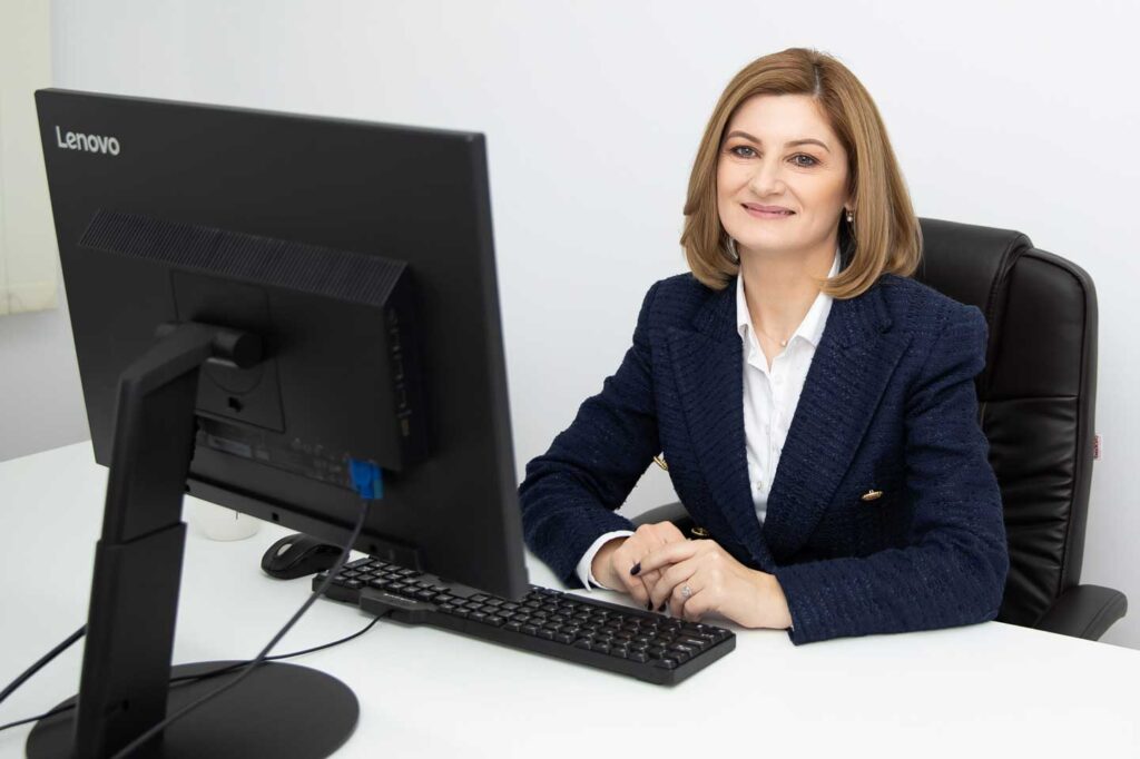 cristina-birou